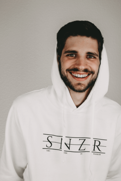 Der Classic SNZR® Hoodie